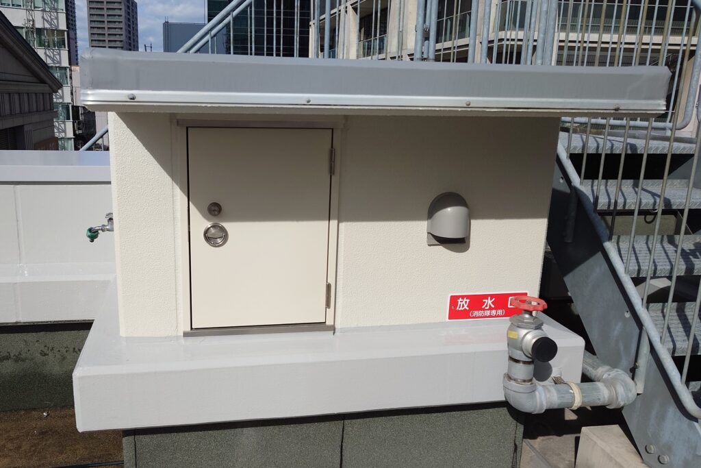 ロック茶屋町ビル_ハト小屋｜防水・塗装工事