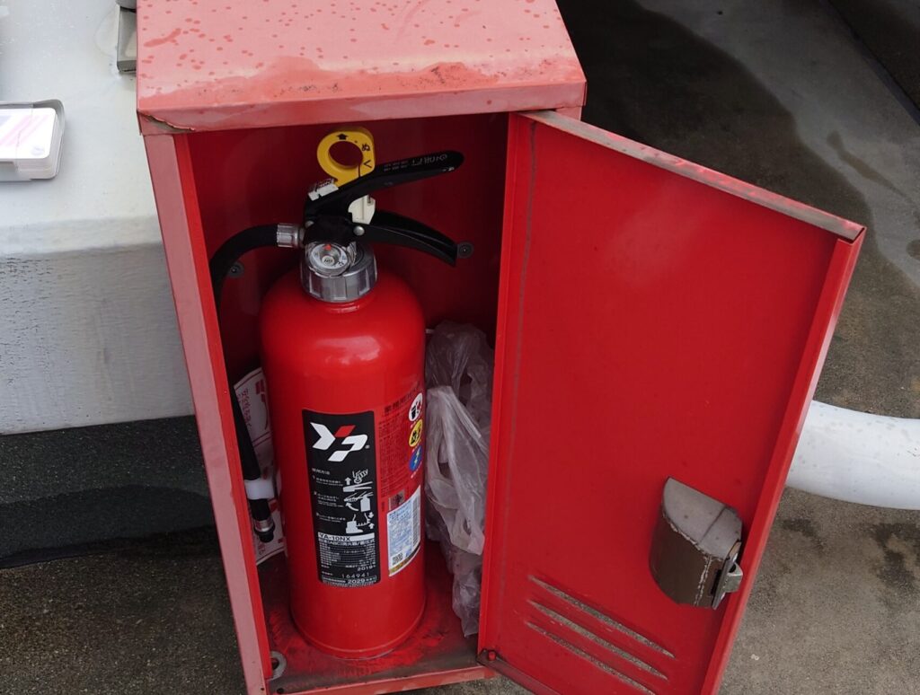 ロック茶屋町ビル_消化器BOX｜防水・塗装工事